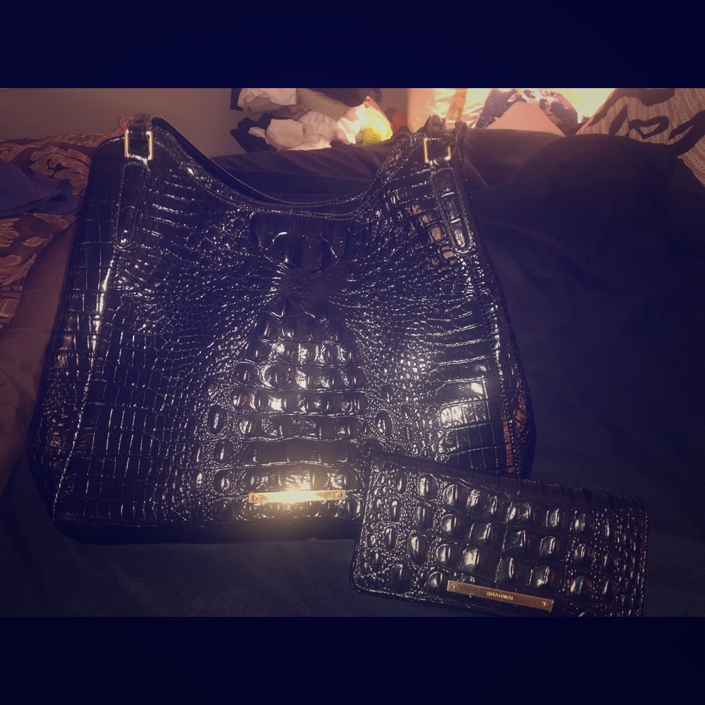 Brahmin Hobo w/ matching wallet